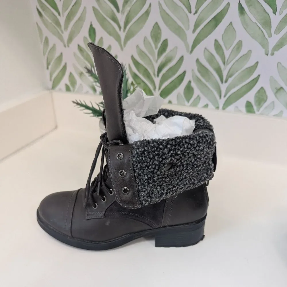 Dream Paris Brown Fold Down Boots 8 Edgy Grunge Winter Combat Alternative Fall